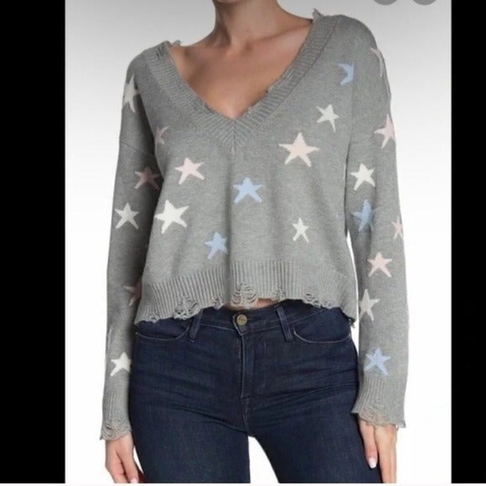 Wild Honey Distressed Star V Neck Sweater M lagenlook soft office y2k